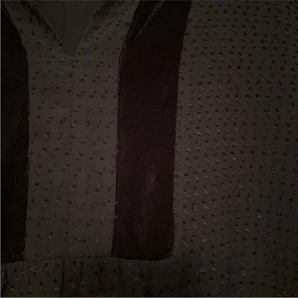 LOFT Women's Elegant Black Blouse - Picture 4 of 4